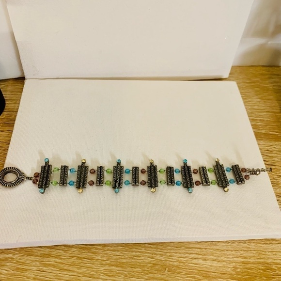 Gem Green and Blue Bracelet - Picture 2 of 3